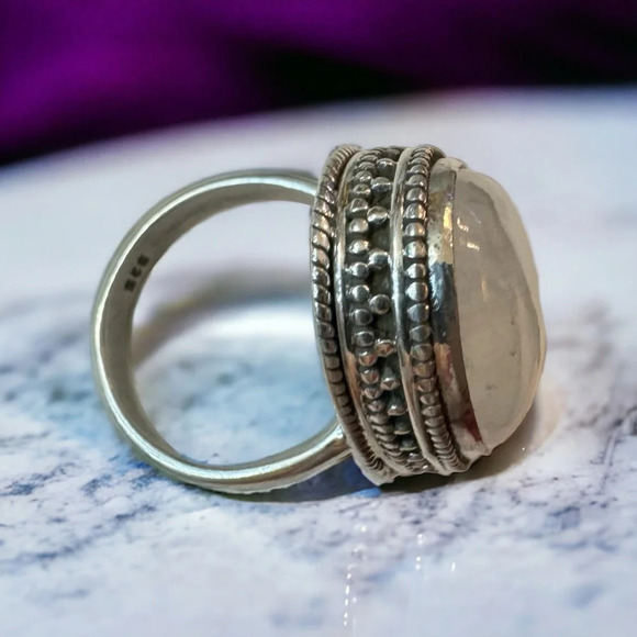 Sterling Silver Rainbow Moonstone Ring (8.75) - Picture 6 of 9